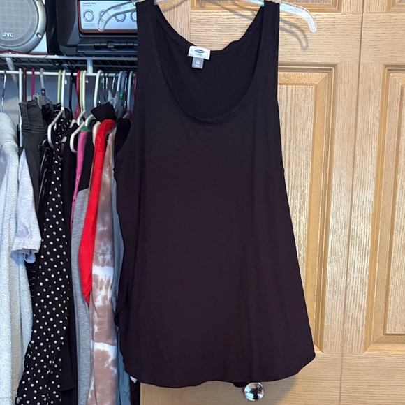Old Navy Black Tank Top - Picture 1 of 4